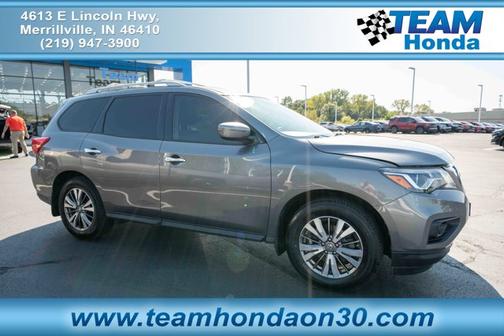 2018 Nissan Pathfinder SV