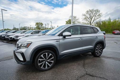 2022 Volkswagen Taos SE