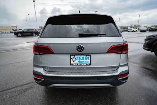 2022 Volkswagen Taos SE