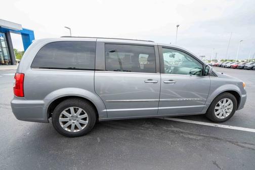 Billet Silver Metallic 2013 Chrysler Town & Country Touring