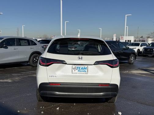 2025 Honda HR-V LX