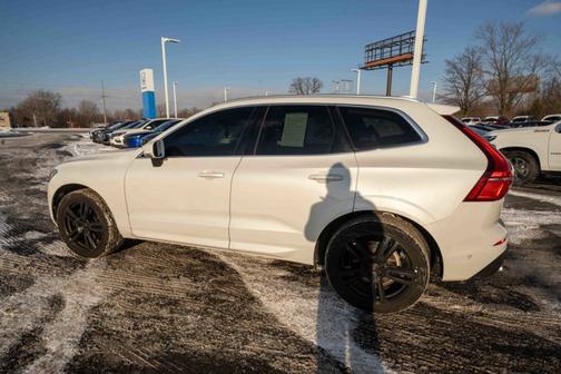 2018 Volvo XC60 T6 Momentum