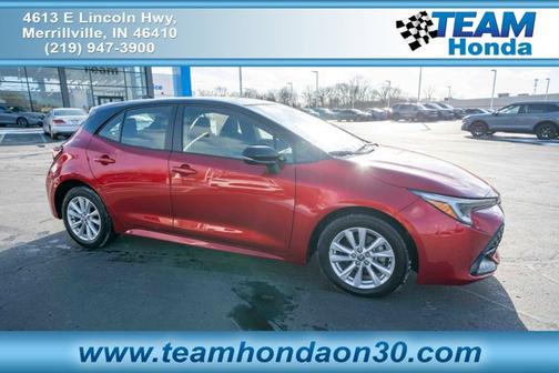 2025 Toyota Corolla Hatchback SE