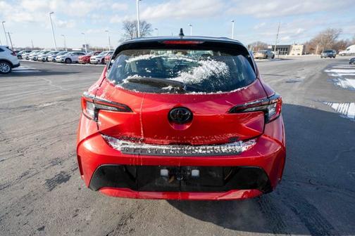 2025 Toyota Corolla Hatchback SE
