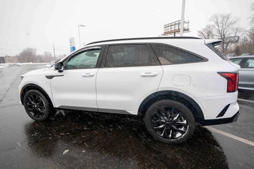 2023 Kia Sorento SX