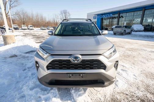 2024 Toyota RAV4 Hybrid XLE Premium