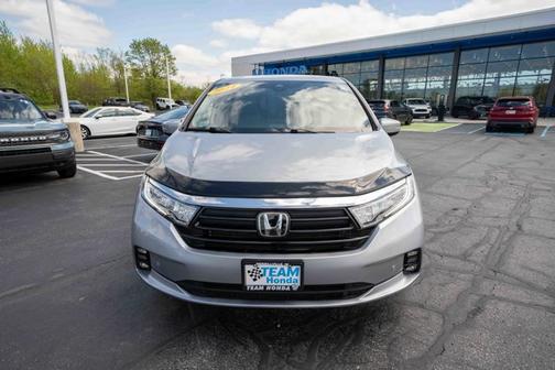 Lunar Silver Metallic 2024 Honda Odyssey Elite