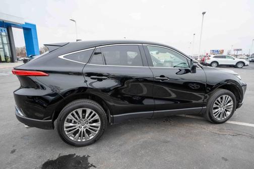 2023 Toyota Venza XLE