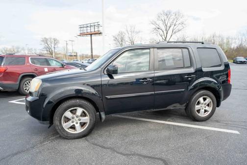 Crystal Black Pearl 2010 Honda Pilot EX-L