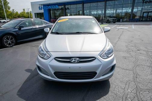2016 Hyundai Accent SE