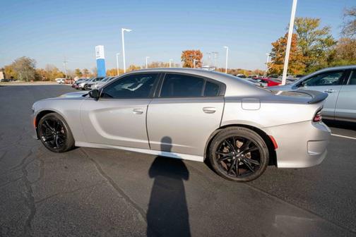 2018 Dodge Charger SXT Plus