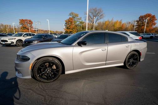2018 Dodge Charger SXT Plus