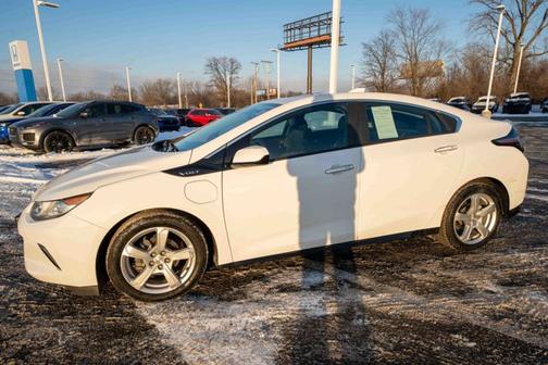 2017 Chevrolet Volt LT