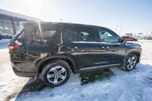 2023 Honda Pilot EX-L 7 Passenger