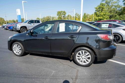 2013 Mazda Mazda3 i Sport