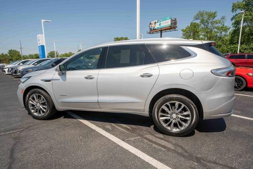 Quicksilver Metallic 2022 Buick Enclave Avenir