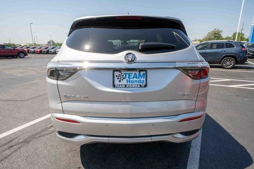 Quicksilver Metallic 2022 Buick Enclave Avenir