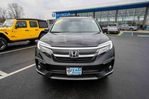 2022 Honda Pilot Touring 7-Passenger