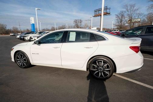 2022 Chevrolet Malibu RS