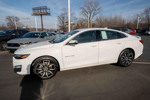 2022 Chevrolet Malibu RS