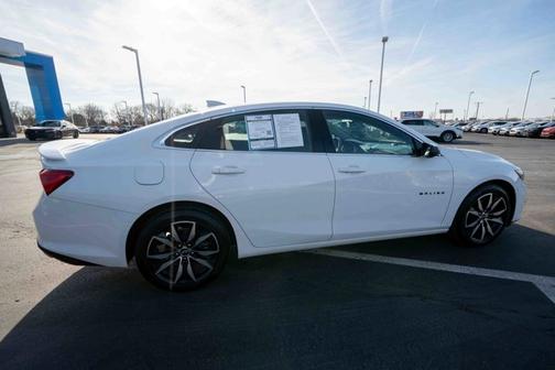 2022 Chevrolet Malibu RS