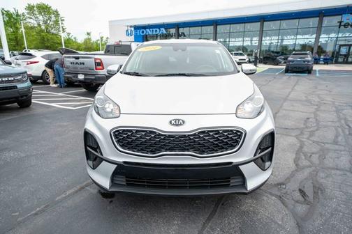 Sparkling Silver 2021 Kia Sportage LX