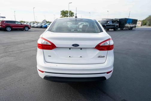 2015 Ford Fiesta SE