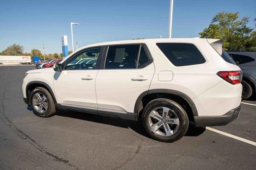 2024 Honda Pilot EX-L 7 Passenger