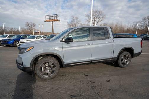 Sonic Gray Pearl 2026 Honda Ridgeline TrailSport
