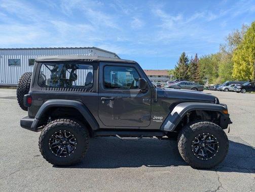 Granite Crystal Clearcoat Metallic 2019 Jeep Wrangler Sport