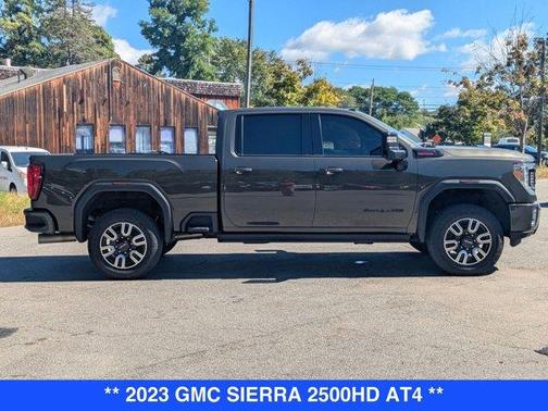 2023 GMC Sierra 2500 AT4