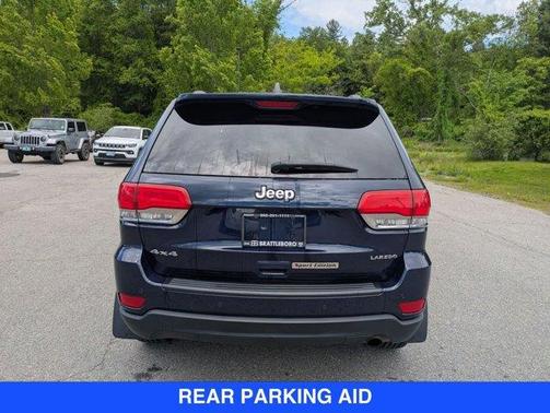 True Blue Pearlcoat 2017 Jeep Grand Cherokee Laredo