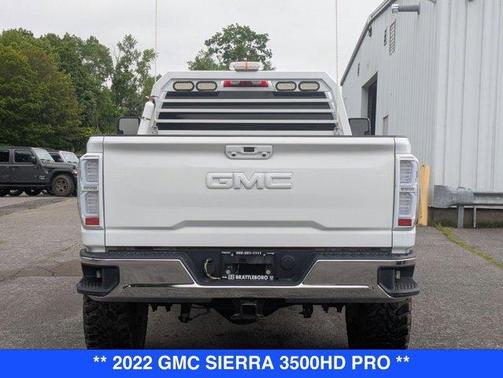 2022 GMC Sierra 3500 Pro