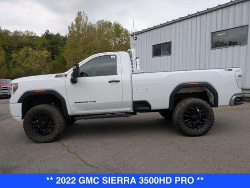 2022 GMC Sierra 3500 Pro