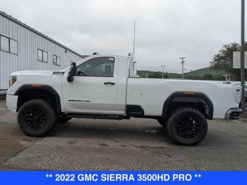 2022 GMC Sierra 3500 Pro