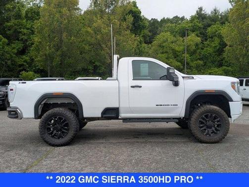 2022 GMC Sierra 3500 Pro