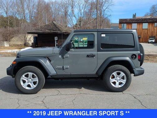 2019 Jeep Wrangler Sport