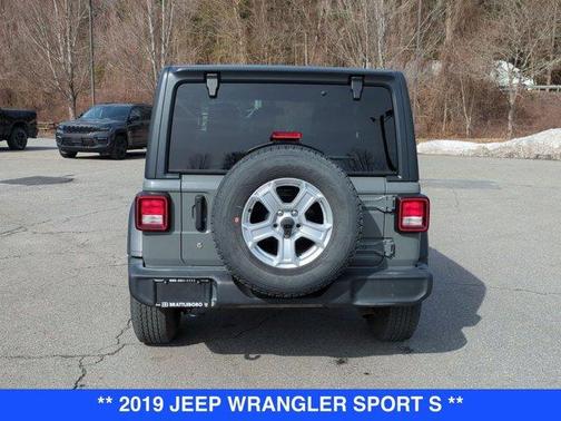 2019 Jeep Wrangler Sport