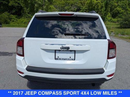 Bright White Clearcoat 2017 Jeep Compass Sport