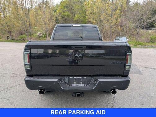 Brilliant Black Crystal Pearlcoat 2018 RAM 1500 Big Horn