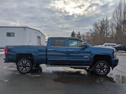 2017 Chevrolet Silverado 2500 High Country
