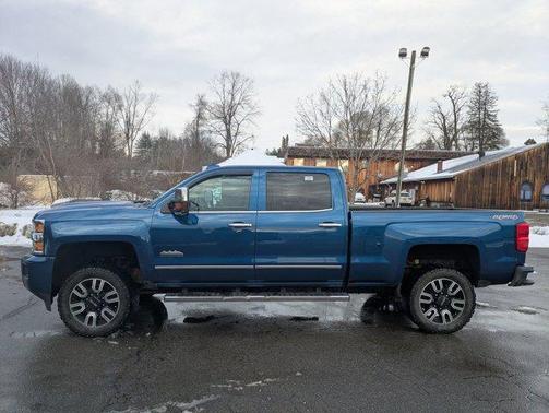 2017 Chevrolet Silverado 2500 High Country