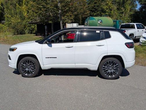 2022 Jeep Compass Altitude
