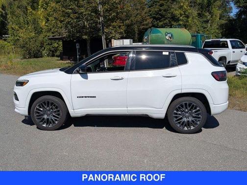 2022 Jeep Compass Altitude