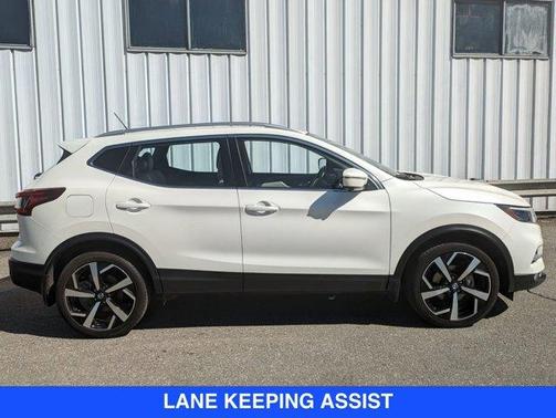 2021 Nissan Rogue Sport SL