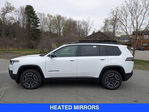 Bright White Clearcoat 2026 Jeep Cherokee LAREDO/LIMITED