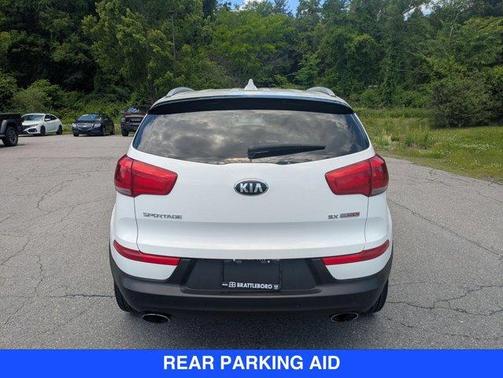 Clear White 2015 Kia Sportage SX