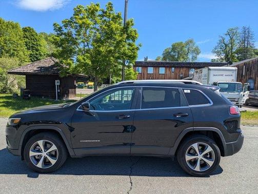 Diamond Black 2021 Jeep Cherokee Limited