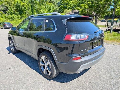 Diamond Black 2021 Jeep Cherokee Limited