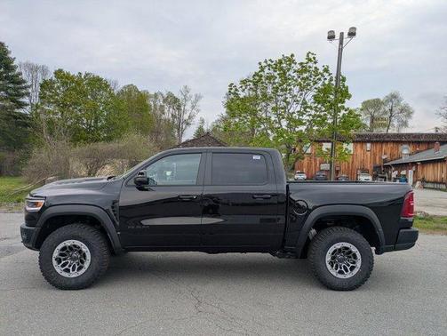 Diamond Black 2026 RAM 1500 RHO
